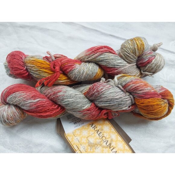 Araucania Lontué yarn linen cotton blend hand dyed color 7 2 skeins orange red - Picture 2 of 5